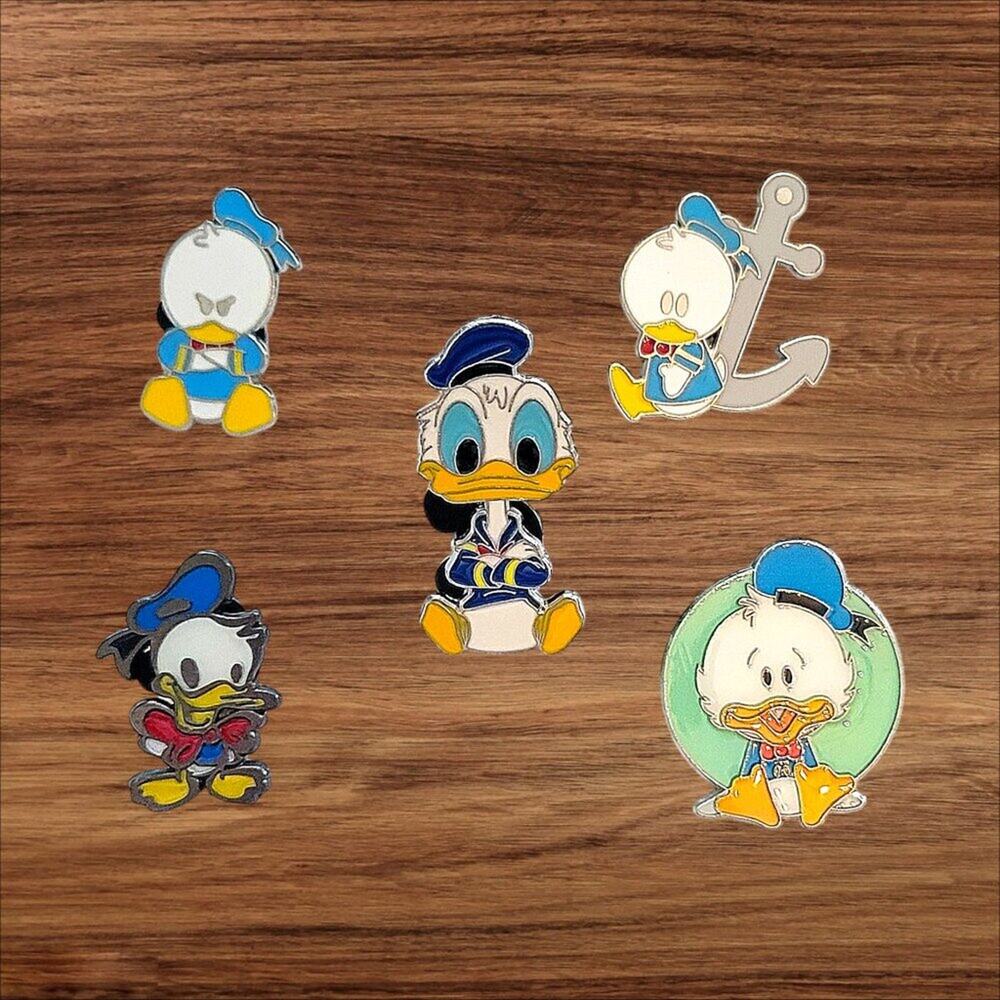 5 Donald Duck Disney Parks Trading Pins, Plus 2 Bonus Pins
